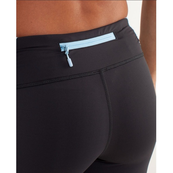 Lululemon Run: Fast and Free Crop deep coal/mini squiggle emboss caspian blue 6 - Picture 3 of 11